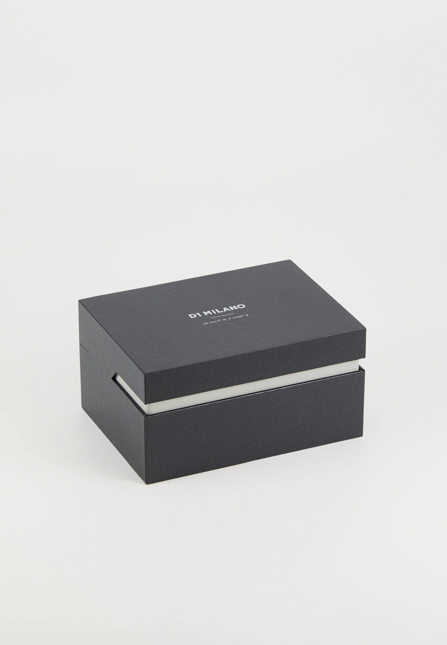 D1 Milano Square Watch 37mm